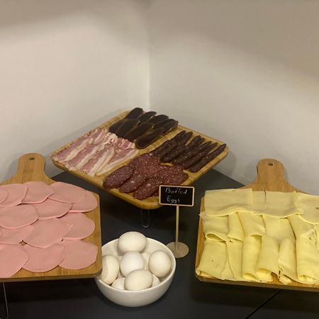 Nuryan Hotel 耶烈万 外观 照片