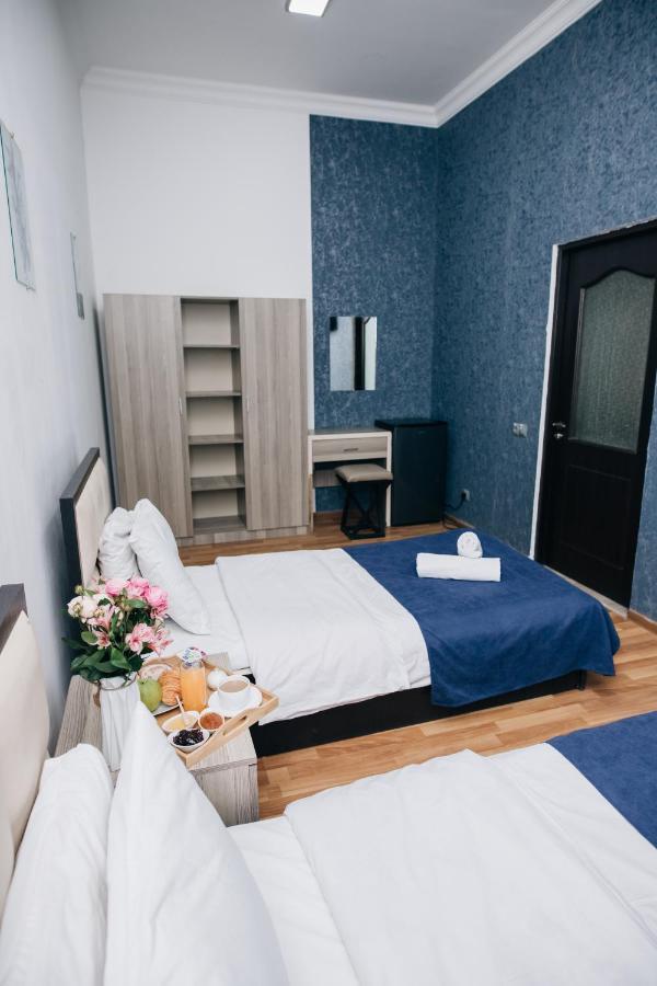 Nuryan Hotel 耶烈万 外观 照片