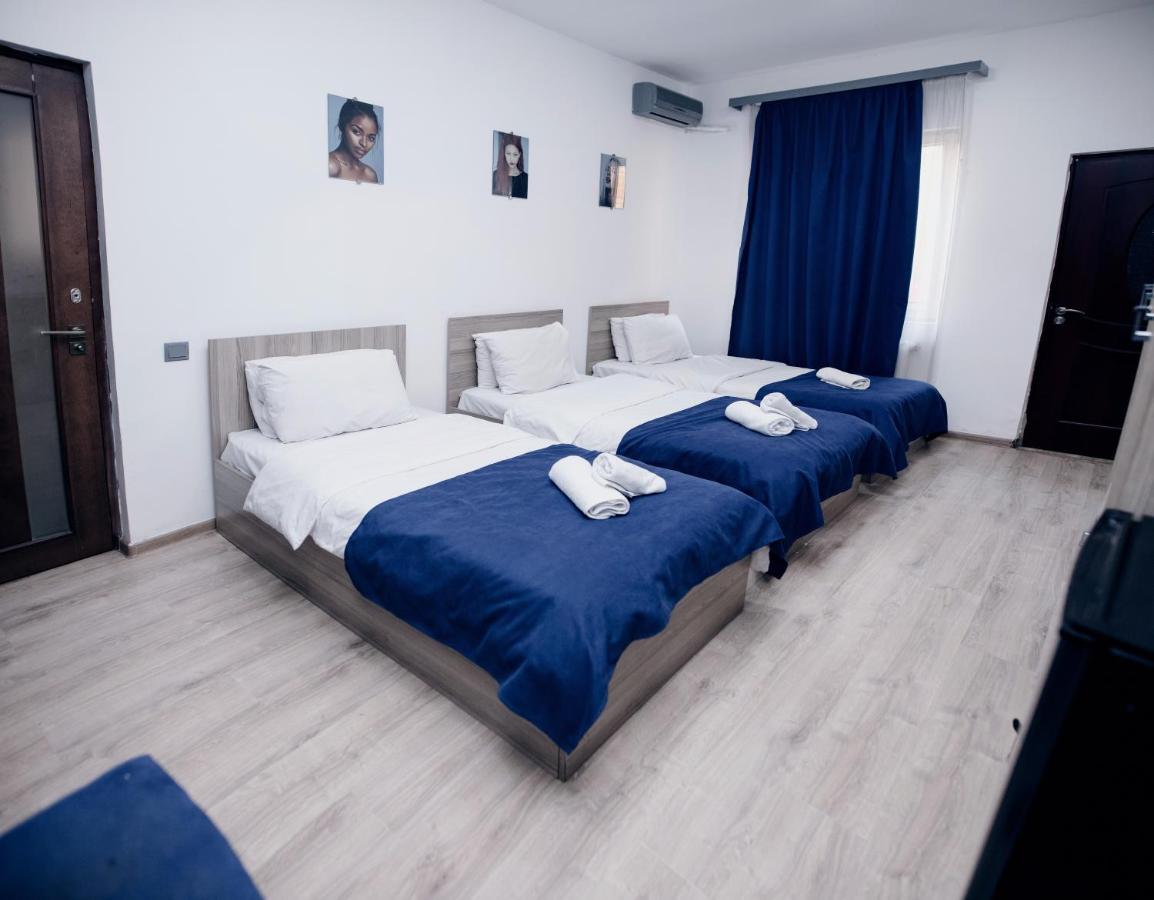 Nuryan Hotel 耶烈万 外观 照片